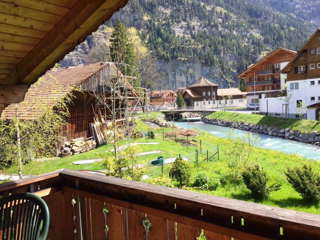 Alpen Chalet Kandersteg Room photo